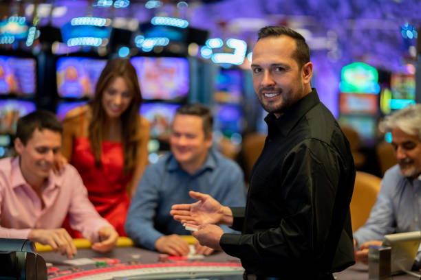 Dasar Number prediction interface and live draw on dom toto